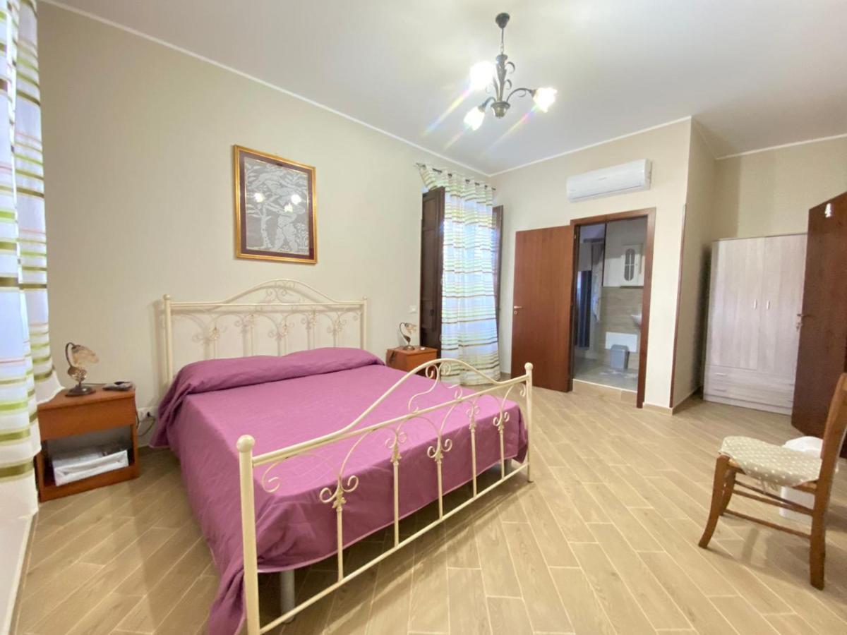 B&B Gloria Villabate Eksteriør bilde